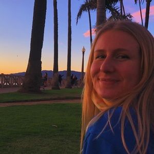 Meet your Posher, Julia